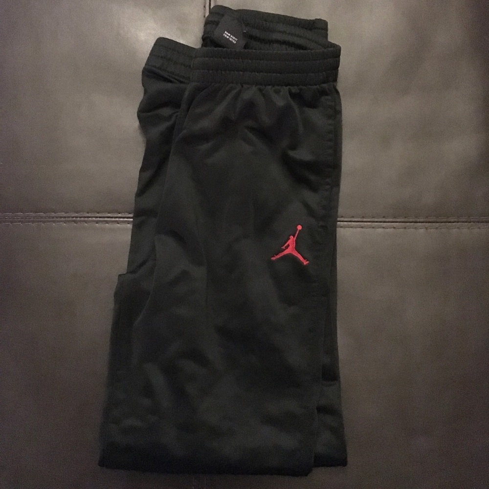 Boys Jordan joggers